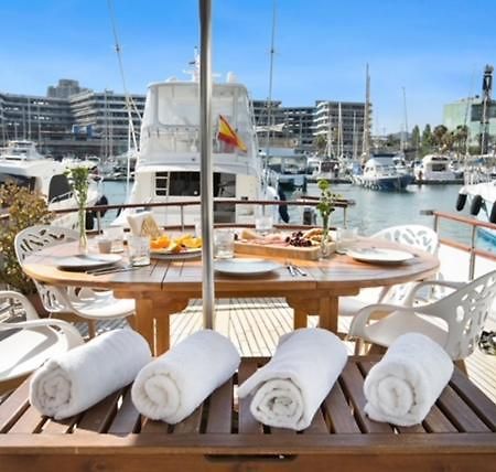 Charming Boat In Barcelona - Perfect Getaway Ξενοδοχείο Sant Adria de Besos Εξωτερικό φωτογραφία