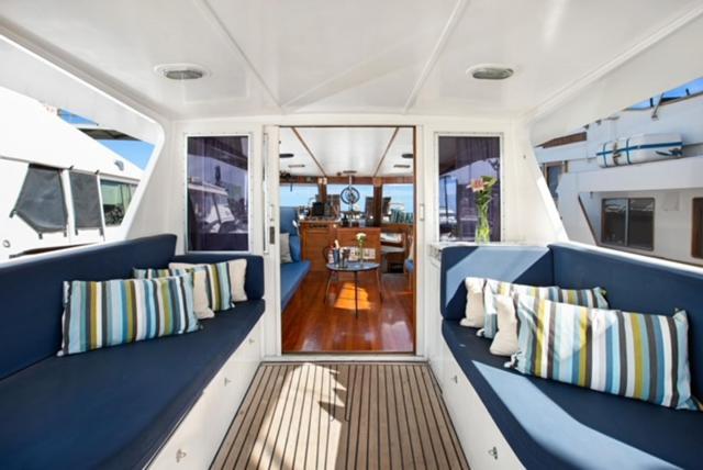 Charming Boat In Barcelona - Perfect Getaway Ξενοδοχείο Sant Adria de Besos Εξωτερικό φωτογραφία