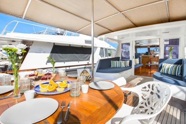 Charming Boat In Barcelona - Perfect Getaway Ξενοδοχείο Sant Adria de Besos Εξωτερικό φωτογραφία
